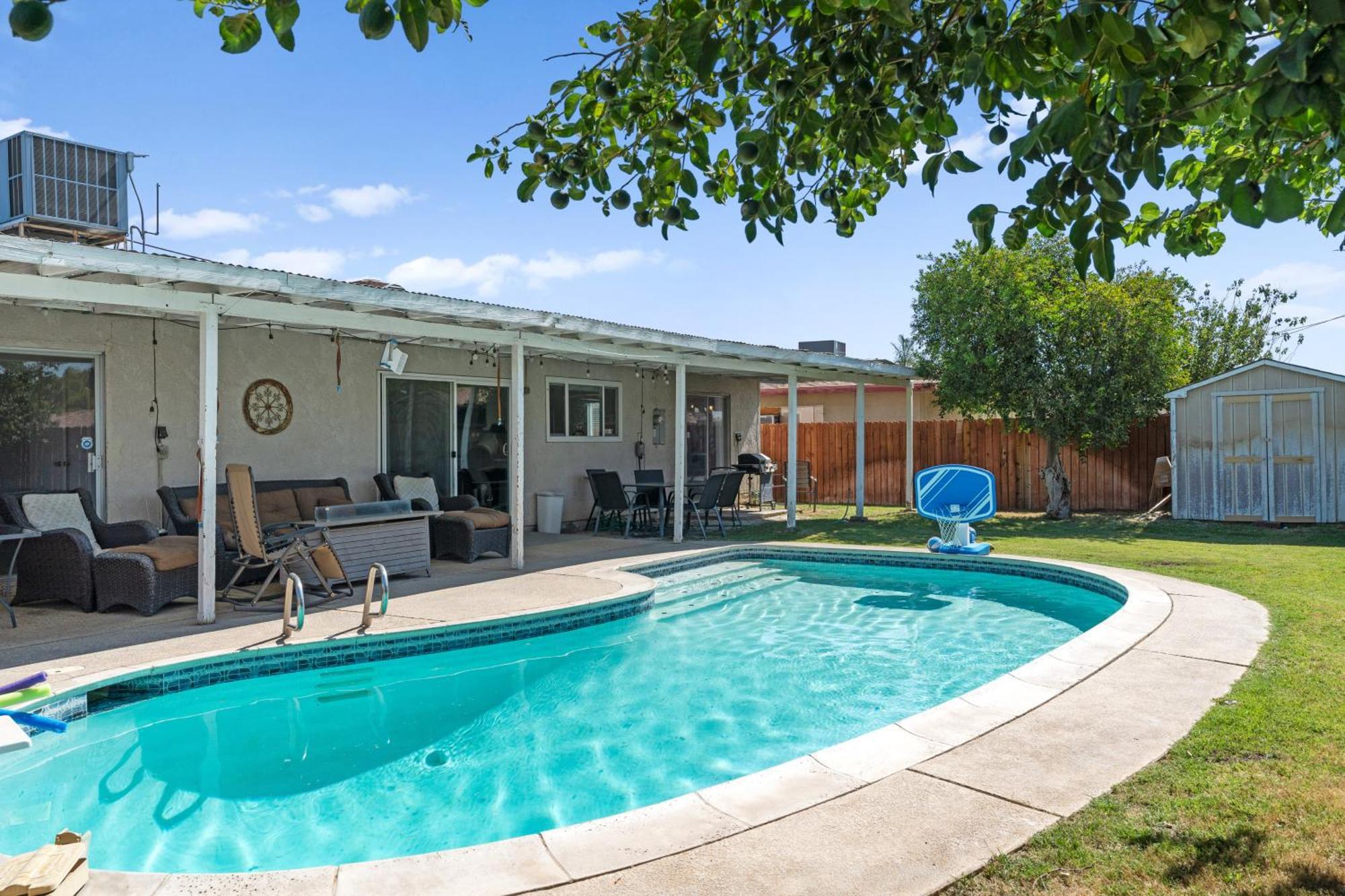 Indio Home With Heated Pool 2 Mi To Coachella! Exterior photo