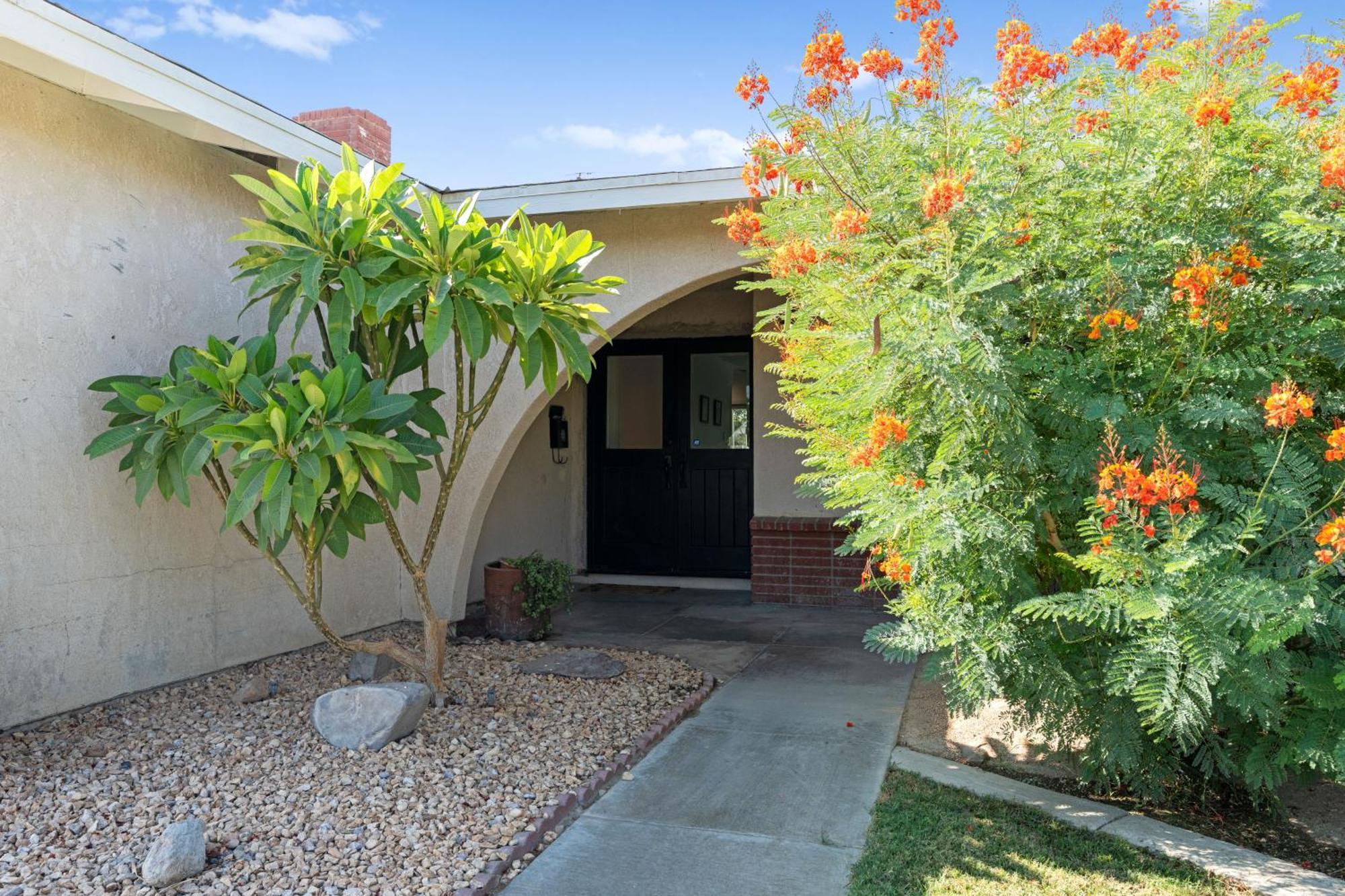 Indio Home With Heated Pool 2 Mi To Coachella! Exterior photo